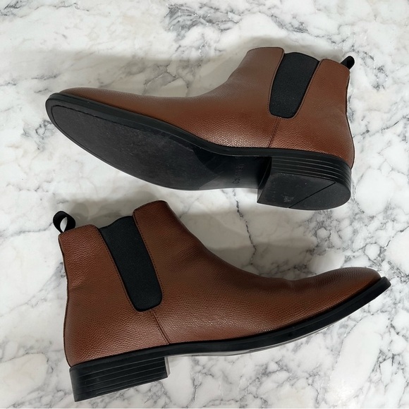 Calvin Klein Men's Corin Textured Tumbled Leather Chelsea Boot Dark Brown 10 - Picture 6 of 10